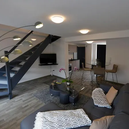 Au Chateau Fleuri Hébergement de vacances *