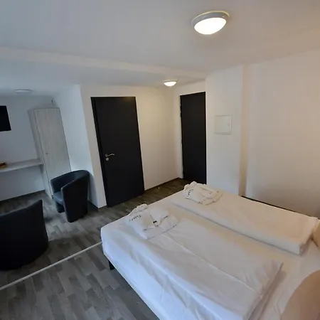 Au Chateau Fleuri Hébergement de vacances *